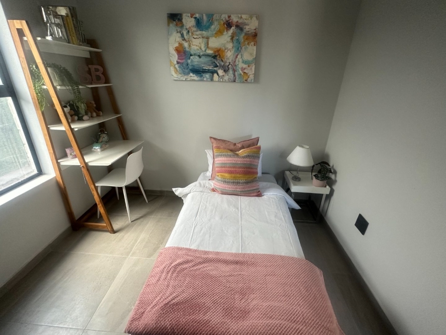 2 Bedroom Property for Sale in Table View Western Cape